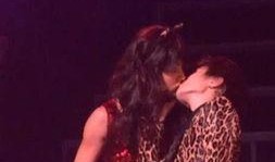 鹿晗爆料接吻视频大全,那些被隐藏的甜蜜瞬间，接吻视频大盘点