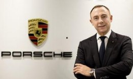 首席执行官在线观看,在线观看趋势下的商业洞察