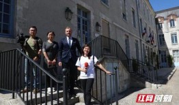 临沂男子爆料新闻事件视频,惊人真相曝光！