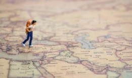 足迹 在线观看,在线揭秘历史瞬间