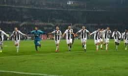 皇马最新爆料视频,球队备战新赛季，巨星阵容引期待