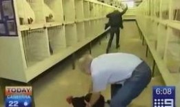 新闻采访爆料搞笑,笑料百出！新闻采访爆料背后的爆笑瞬间