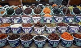 今日头条爆料六必居酱菜,传承百年匠心，揭秘酱香四溢的秘密